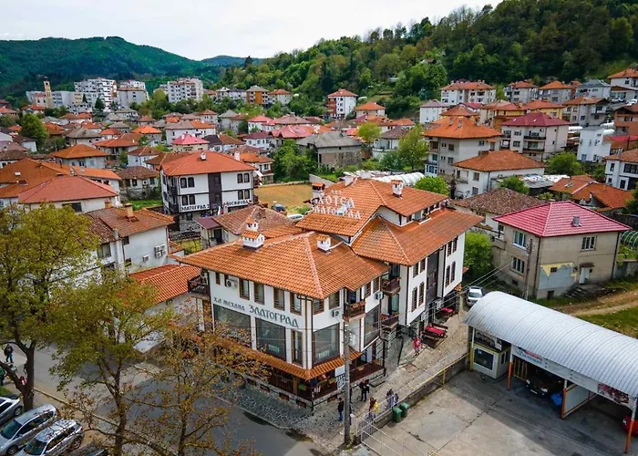 Хотел Златоград Hotel