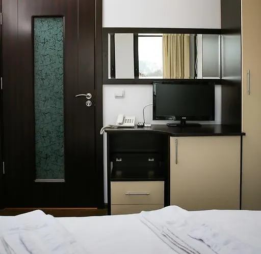 Хотел Златоград Otel Darıdere